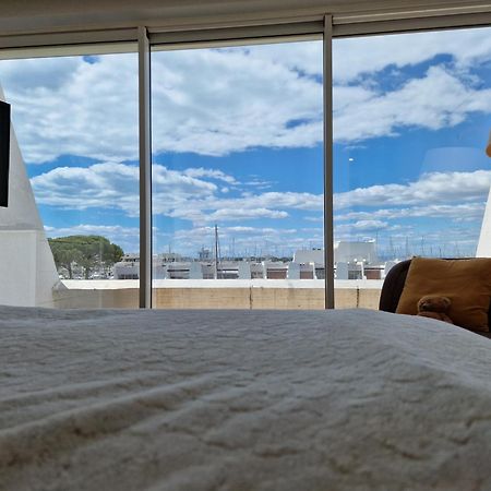 Marina Exceptionnelle - 8 Pers - 120 M2 Vue Mer - Suites Parentales - Cinema - Ponton 勒格罗-迪鲁瓦 外观 照片