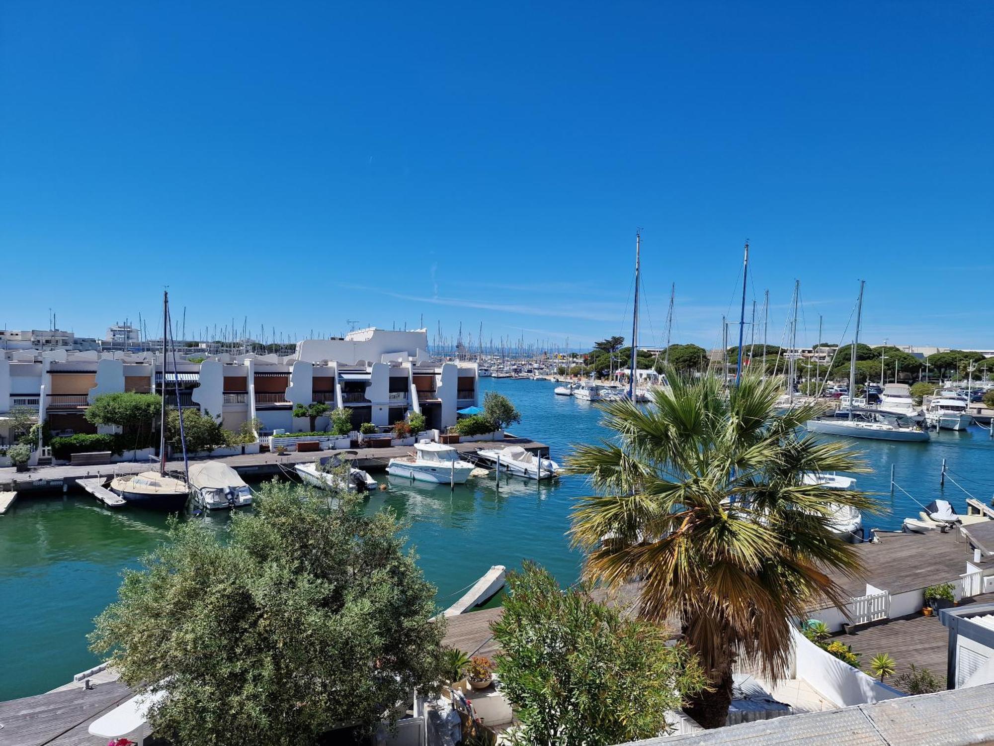 Marina Exceptionnelle - 8 Pers - 120 M2 Vue Mer - Suites Parentales - Cinema - Ponton 勒格罗-迪鲁瓦 外观 照片