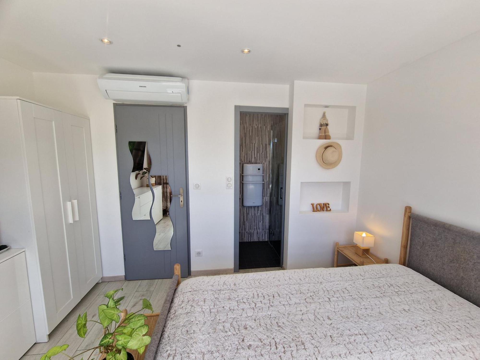 Marina Exceptionnelle - 8 Pers - 120 M2 Vue Mer - Suites Parentales - Cinema - Ponton 勒格罗-迪鲁瓦 外观 照片